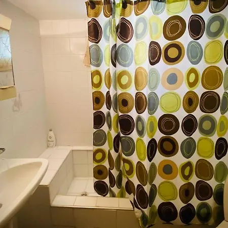 One Bedroom Full Apartment. Apartment